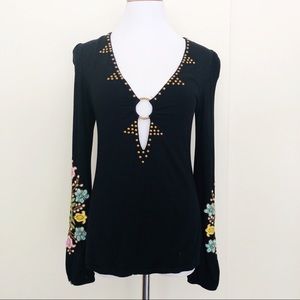 Soul Revival Black Top Embroidered Flowers Studs